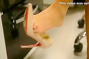 Secretery louboutin in furniture shop Julie Skyhigh