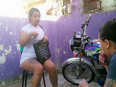 Seducing The Colognes Seller