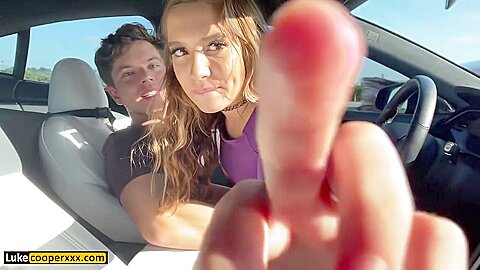 Sexy Amateur Girlfriend Bailey Base Fucks On Road Trip