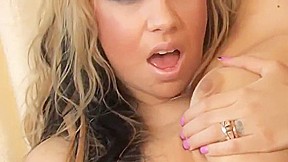 Sexy Betty Spark Gets Herself Off With Her Favorite Vibe