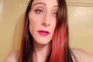 Sexy Tranny Masturbation And Dirty Talk