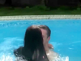 Sexy teen 18+ enjoys hardcore outdoor sex