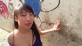 Sharon Lee - Chinese Amateur Girl Makes A Public Blowjob