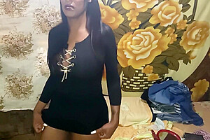 Shemale Dancing Sexy