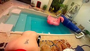 Skimaskshawty Poolside Blowjob