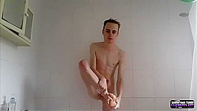 Skinny Little Twink In The Shower - Harry Alexander