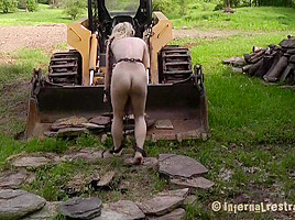 Skinny Pale-skinned teen 18+ In Bdsm Porn Clip