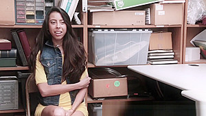 Skinny shoplifting latina