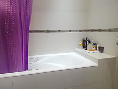 Smooth Hotty Bathtub