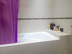 Smooth Hotty Bathtub