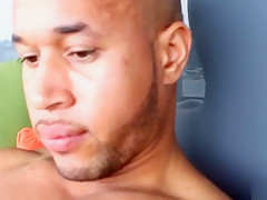 Solo ebony hunk strokes his fat wang
