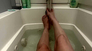 Step mommy Feet