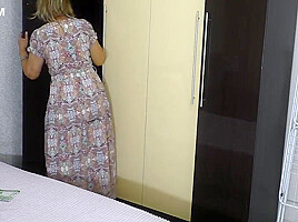 Stepmom Couldnt Resist The Desire To Fuck In A Big Ass 11 Min