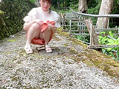 Sun-073 Pissing Exposure Leakage Marking Date That Leav