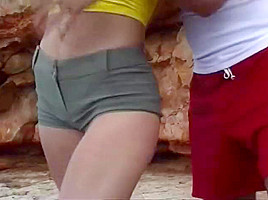 Sweet Blonde Doing Sex At Beach Side