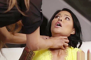 TS dominatrix Jessica Fox - Dana Vespoli