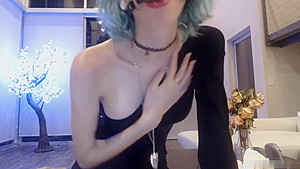 Tasty Hot Solo Striptease