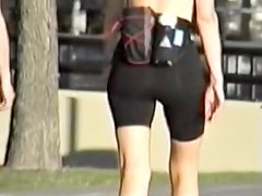 Tight shorts making the hot amateur body look so sexy 07zp
