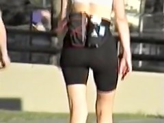 Tight shorts making the hot amateur body look so sexy 07zp