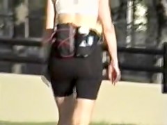 Tight shorts making the hot amateur body look so sexy 07zp