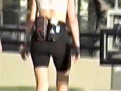 Tight shorts making the hot amateur body look so sexy 07zp