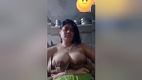 Today Exclusive- Cute Bangla Girl Play With Her Big Boobs