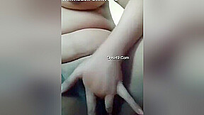 Today Exclusive- Desi Girl Record Her Nude Video For Lover