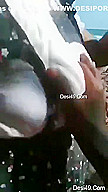 Today Exclusive- Lankan Chick Outdoor Blowjob