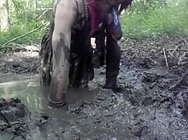 Trap Cosplay Maki Bride Messy Play In The Mud