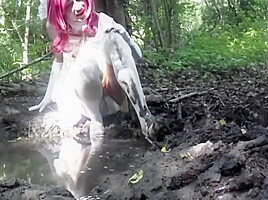 Trap Cosplay Maki Bride Messy Play In The Mud