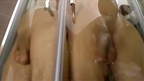 Twinks Showering Together^^