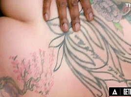 Up Close - Tattooed Beauty Barely Can Take Isiah Maxwells Huge Dick! Pussy Destruction With Vanessa Vega