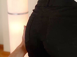 Vicktoria Redd In Lusty Blonde Drilled In Both Her Holes