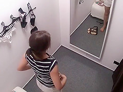 Victoria Ferrera In Changing Room Brunette
