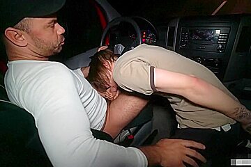 Vid - Gay Porn Skinny Ameteur Twink Banged On The Road