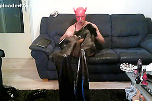 Waarimik333 Horny Latex Devil 2