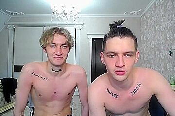 د یو بل د رګونو د ترلاسه کولو لپاره اندیښمن دي!, Web Boys