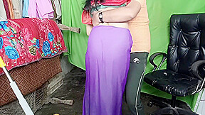 While Mopping The Young Maid Malik Caught Her And Fucked Her And Her Pussy