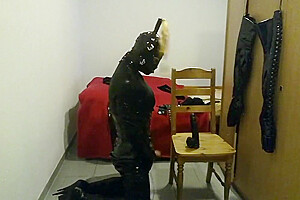 Wica Wii Morning Ass Stretching With Latex Gloves  2
