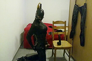 Wica Wii Morning Ass Stretching With Latex Gloves  2