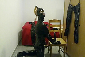 Wica Wii Morning Ass Stretching With Latex Gloves  2