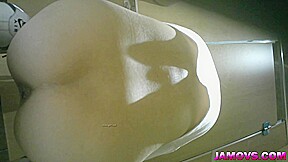 asian girl pissing in toilet