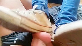 ball crushing shoejob