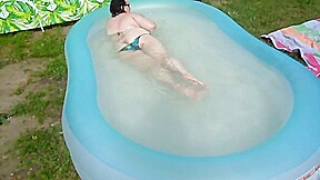 bbw wife playing in pool