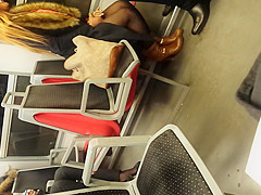 black sexy dans le RER D