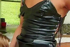 cute blonde gurl fucks lucky blond guy - The Photographer sc 2 (who is she?)