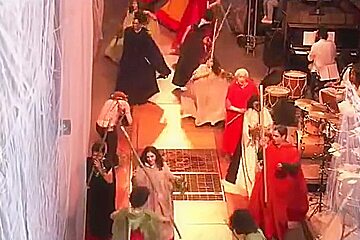 hot performance Teatro Oficina