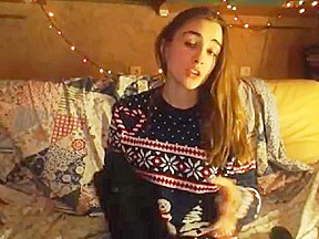 junges Paerchen vor der Webcam
