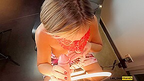4k - Milf Slut Masked With Lipstick Gives Blowjob & Gets All The Cum On Her Tongue In Close Up