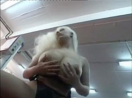 madura con tetas enormes